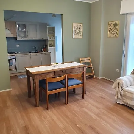Appartamento Casa Botta. Ampio Luminoso E Confortevole Morbegno